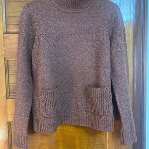 Elegant Brown Turtleneck Sweater with Pockets
